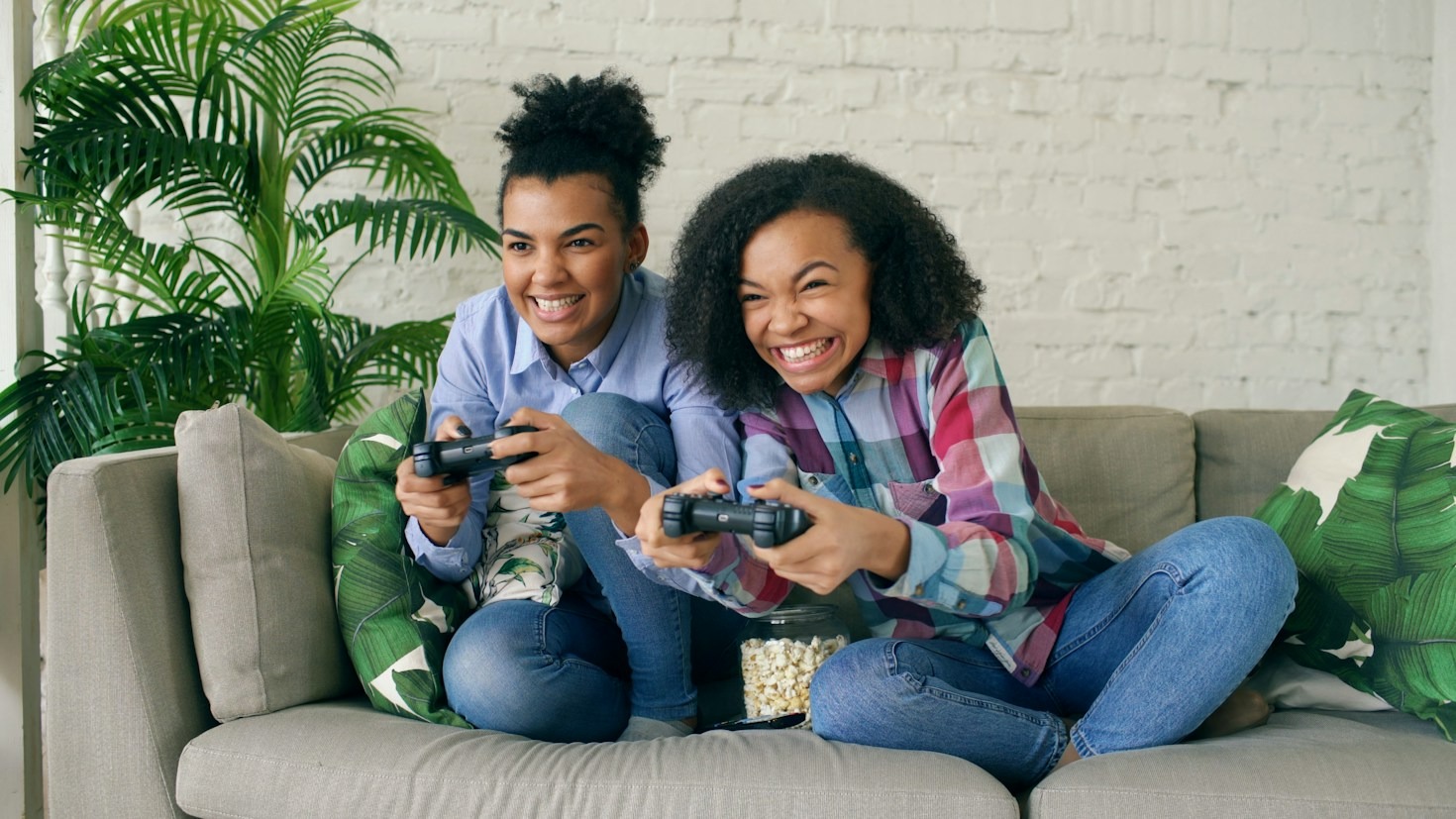 Top Ten Couch Co-op Adventures for Your Next Living Room Gathering